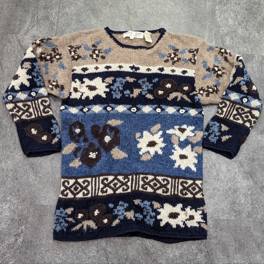 Vintage Point Zero Nicole Benisti 100% Shetland Wool abstract floral sweater L